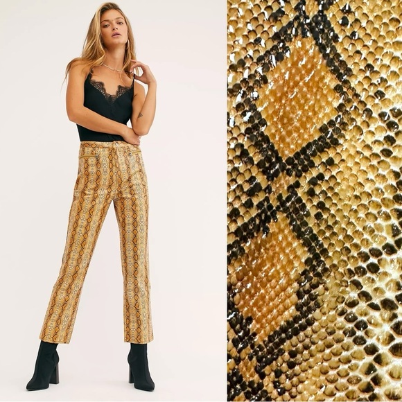 Free People Western Bohemian Snakeskin Wild Horses Vegan Pants Jeans Size 4 Boho - Picture 3 of 12